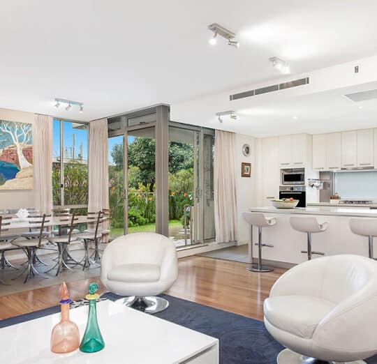https://coronaprojects.com.au/wp-content/uploads/2015/05/StPaul-1-1046x522-540x522.jpg
